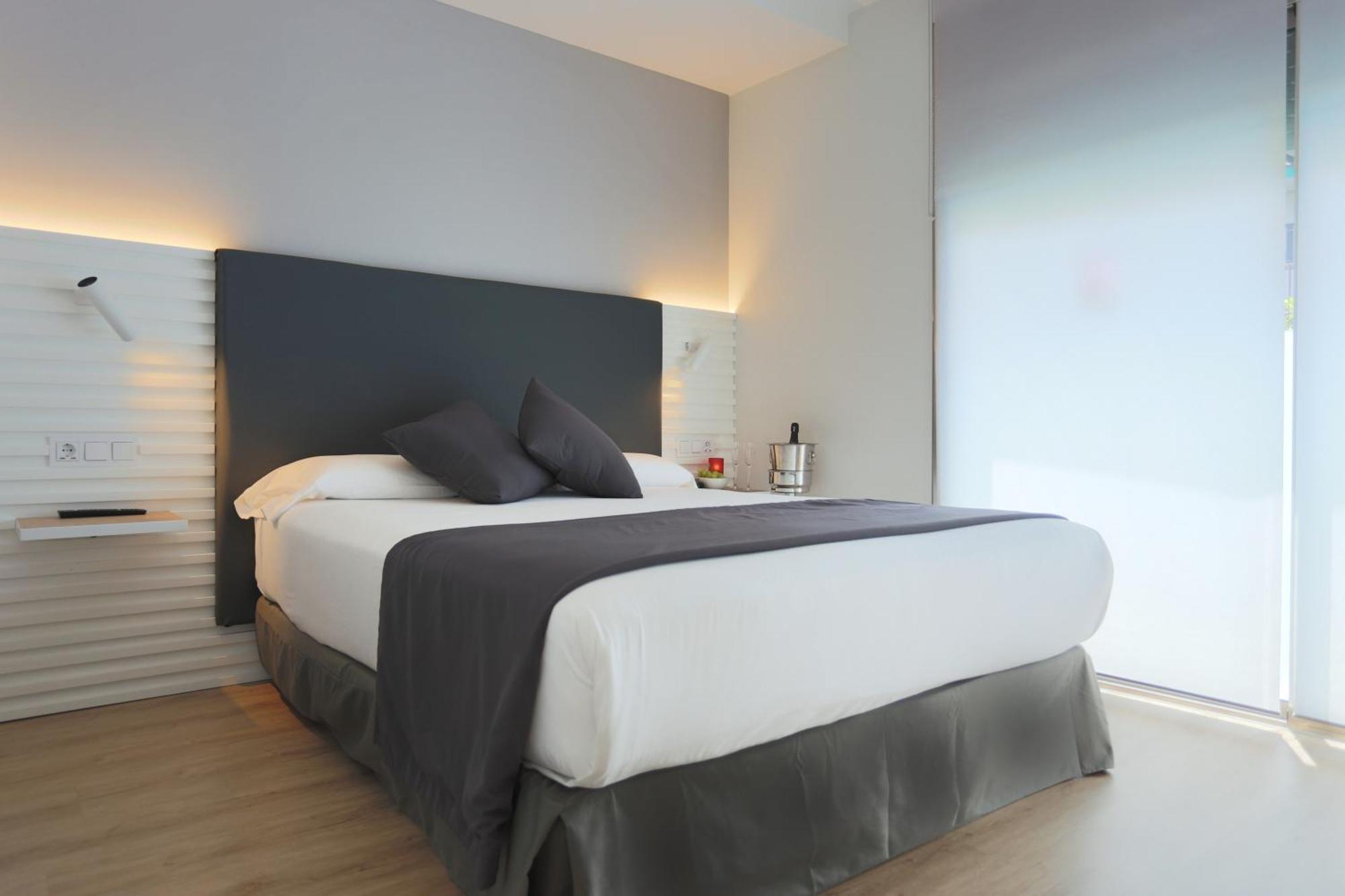 Hotel Sitges Rooms Exterior photo